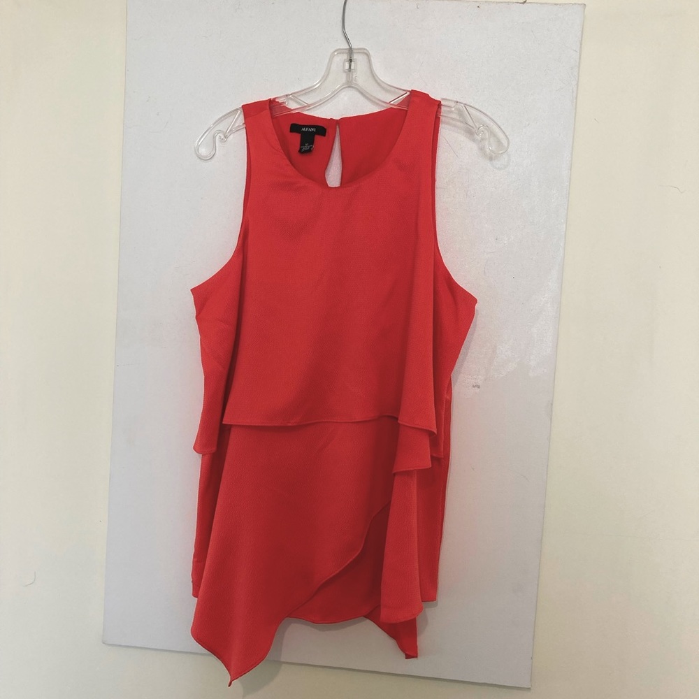 Alfani size 12 tiered deep coral color tank